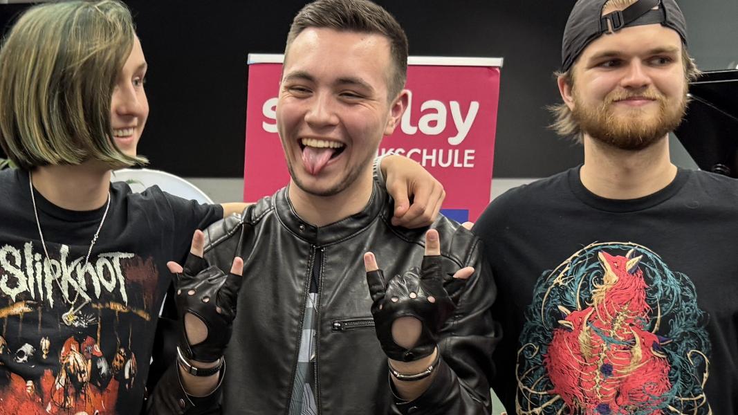 3 Rocker bei Saturn